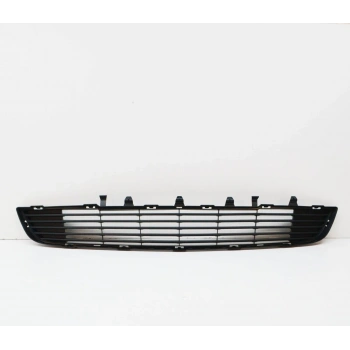 Mercedes Vito Ön Tampon Panjuru Orta 2014- (Oem No:  A44788500539051)