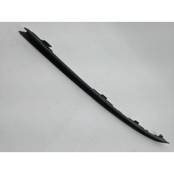 Volkswagen Passat Ön Tampon Bandı Sol 2014- (Oem No:  3G08543219B9)