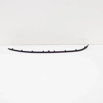 Audi A3 Ön Tampon Alt Bandı Sedan Sağ 2013-2016 (Oem No:  8V5807534)