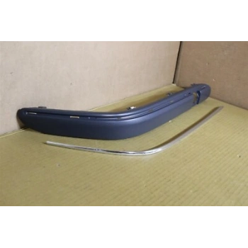 Mercedes C Class Ön Tampon Bandı Nikelaj Çıtalı Astarlı Sağ 2000-2005 (Oem No:  A20388562219999)