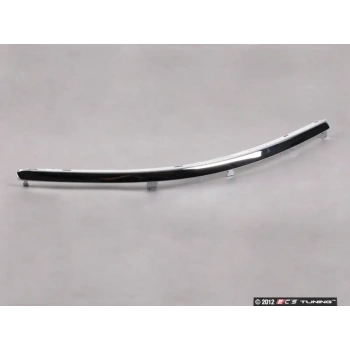 Volkswagen Passat Ön Tampon Bandı Nikelaj Sağ 2001-2005 (Oem No:  3B08072442Zz)