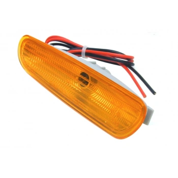 Volvo S40 2000-2004 Arka Tampon Sinyali Sarı Sol  (Oem No:  30613665)