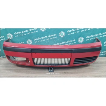 Skoda Octavia Ön Tampon Far Yıkama Delikli Astarlı 1997-2000  (Oem No:  1U0807221C)