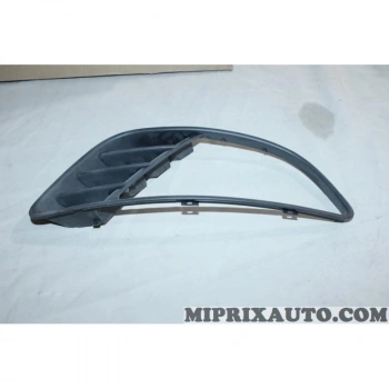 Ford Fiesta Ön Tampon Sis Lamba Delikli Sağ 2002-2005 (Oem No:  2S6119952Cczca4)