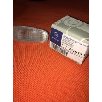 Mercedes Sprinter/W210 Çamurluk Sinyali Sarı 1995- (Oem No:  A2108200921)