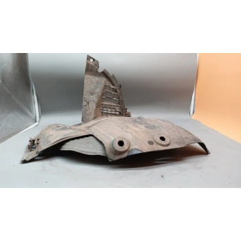 Renault Clio Ön Çamurluk Davlumbazı Sağ 1998-2001 (Oem No:  7700836705)