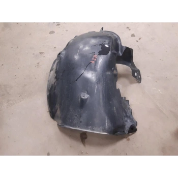 Renault Scenic Ön Çamurluk Davlumbazı Ön Parça Sağ 2003- (Oem No:  8200430600)