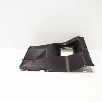 Bmw 3 Serisi Ön Çamurluk Davlumbazı Ön Parça Sağ 1983-1990 (Oem No:  51711962768)