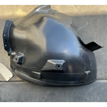 Mercedes Ml Class / Ml 63 Ön Çamurluk Davlumbazı Arka Parça Sağ 2006-2008 (Oem No:  A1648841022)