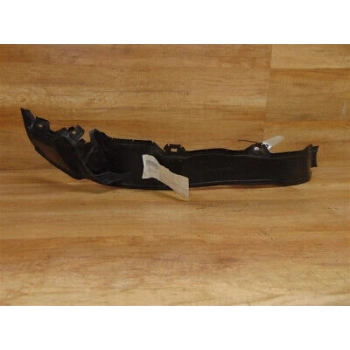 Mercedes 190 Ön Çamurluk Davlumbazı Sağ 1982-1993 (Oem No:  A2018840235)