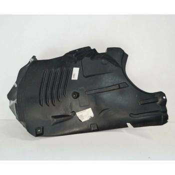 Mercedes C Class Ön Çamurluk Davlumbazı Ön Parça Sol 2011- (Oem No:  A2046906030)