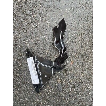 Opel Corsa F Ön Çamurluk Braketi Sol 2020- (Oem No:  9830932480)
