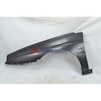 Alfa Romeo 2015-5 Ön Çamurluk Delikli Sol 1995-1997 (Oem No:  60622848)