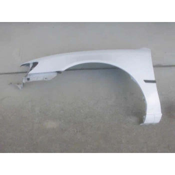 Toyota Corolla Çamurluk Sol 1992-1997 (Oem No:  538021E580)