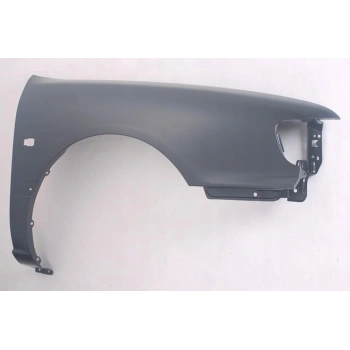 Nissan Maxima Ön Çamurluk Sağ 1995- (Oem No:  6310047U30)