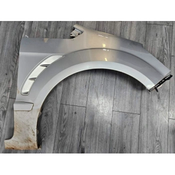 Ford Focus Smax Ön Çamurluk Sağ 2006 (Oem No:  6M21R16015Ak)