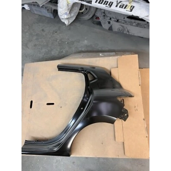 Renault Clio Arka Çamurluk Hatchback Sol 2013- (Oem No:  760316779R)