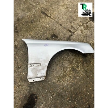 Mercedes Clk 320 Ön Çamurluk Sağ 2003- (Oem No:  A2098800418)