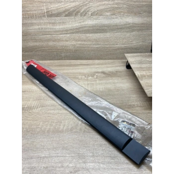 Opel Astra Arka Kapı Bandı Sağ 1998- (Oem No:  90544221)