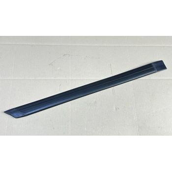 Fiat Tempra Arka Kapı Bandı  Sağ 1992- (Oem No:  181286380)