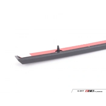 Bmw X5 X5 Arka Kapı Bandı Siyah Sağ 2007--2013 (Oem No:  51137158536)