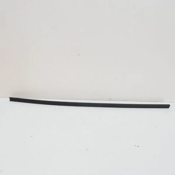 Bmw 3 Serisi Ön Kapı Bandı Plastik Sol 1998-2004  (Oem No:  51138208449)