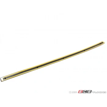 Volkswagen Passat Ön Kapı Bandı  Sol 1997-  (Oem No:  3B0853515B41)