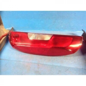 Fiat Doblo Arka Stop Tek Kapı Sağ 2015- (Oem No:  52044716)