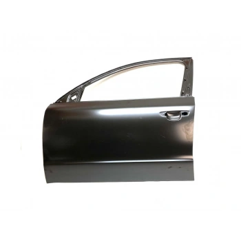 Skoda Superb Ön Kapı Sol 2010-2012 (Oem No:  3T0831055)