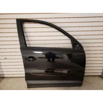 Volkswagen Tiguan Ön Kapı Sağ 2007--2015 (Oem No:  5N0831056B)