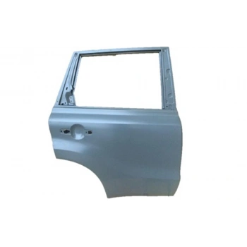 Suzuki Vitara Arka Kapı Sağ 2015- (Oem No:  68003-56P00-000)