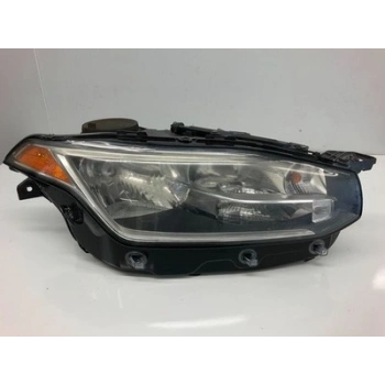 Volvo Xc90 Ön Far Elektrikli Motorlu Sağ 2015- (Oem No:  31353142)