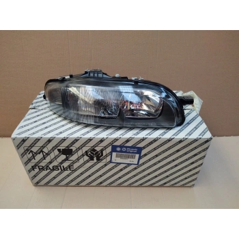 Fiat Marea Ön Far Elektrikli Yarım Çızgılı Sağ 1996- (Oem No:  46524475)
