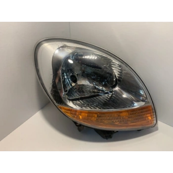 Renault Kangoo Ön Far Sarı Sınyalli Sağ 2003- (Oem No:  7701069077)