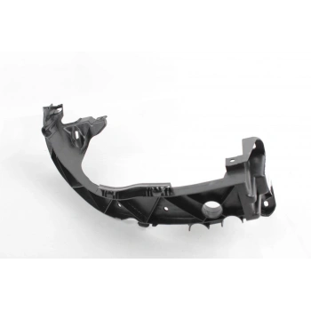 Bmw 1 Serisi Ön Far Yuva Sacı Plastik Sağ 2004- 2007 (Oem No:  51647120824)