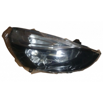 Renault Clio Ön Far Elektrikli Motorlu Siyah Hatchback Sağ 2016- (Oem No:  260103421R)