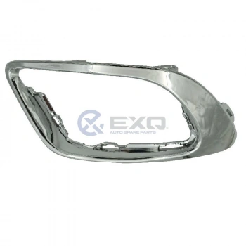 Renault Fluence Sis Far Çerçevesı Nikelaj Sağ 2012-  (Oem No:  261520541R)