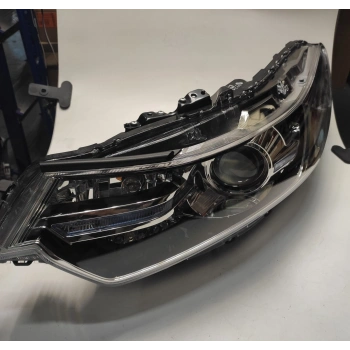 Honda Accord Ön Far Elektrikli Motorlu Ledlı Sol 2012-  (Oem No:  33151Tl0305)