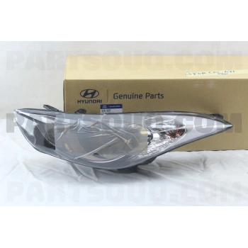 Hyundai Elantra Ön Far Elektrikli Motorlu Sol 2014-2015 (Oem No:  921013X020)