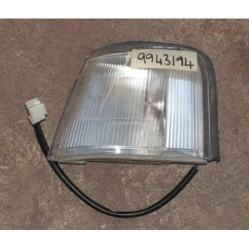 Fiat Uno Ön Sinyal Beyaz Sol 1989-1995(Neolıte) (Oem No:  9943194)