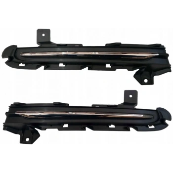 Volvo V40 Ön Sis Lamba Kapağı Nikelaj Bandlı Sağ 2012-  (Oem No:  31347043)