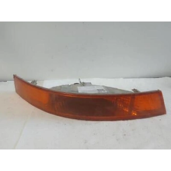 Renault Master Ön Sinyal Beyaz Sağ 1998-2003 (Oem No:  7701044523)