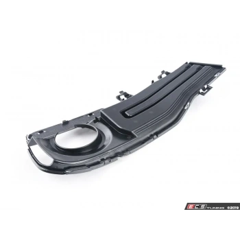 Bmw 3 Serisi Ön Sis Lamba Kapağı Delikli Kapalı Lux Sol 2015- (Oem No:  51117396857)