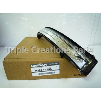 Nissan Qashqai Ayna Sinyali Sağ 2013- (Oem No:  261604Ba0A)