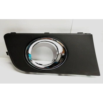 Volkswagen Amarok Ön Sis Lamba Kapağı Nikelaj Delikli Sağ 2010- (Oem No:  2H08074909B9)