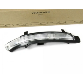 Skoda Octavia Ayna Sinyali Sağ 2009-2013 (Oem No:  3T0949102)