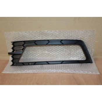 Skoda Rapid Ön Sis Lamba Kapağı Delikli Sağ 2011-- (Oem No:  5Ja8076829B9)