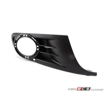 Volkswagen Golf Vı Ön Sis Lamba Kapağı Delikli Sağ 2008- (Oem No:  5K08536669B9)