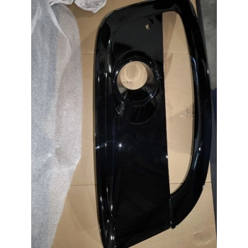 Kia Ceed Ön Sis Lamba Kapağı Delikli Sağ 2015-2018 (Oem No:  86564-A2610)