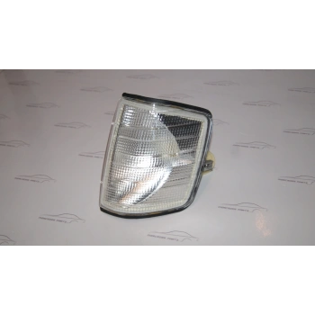 Mercedes 190 Ön Sinyal Sarı Sol 1982-1993 (Oem No:  A2018260043)